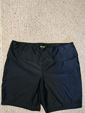 SWING Black Women's Performance Bike Shorts with Wide Waistband